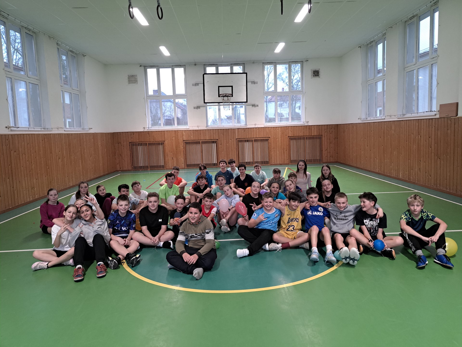 Vrstevnický program 8. B a 6. B