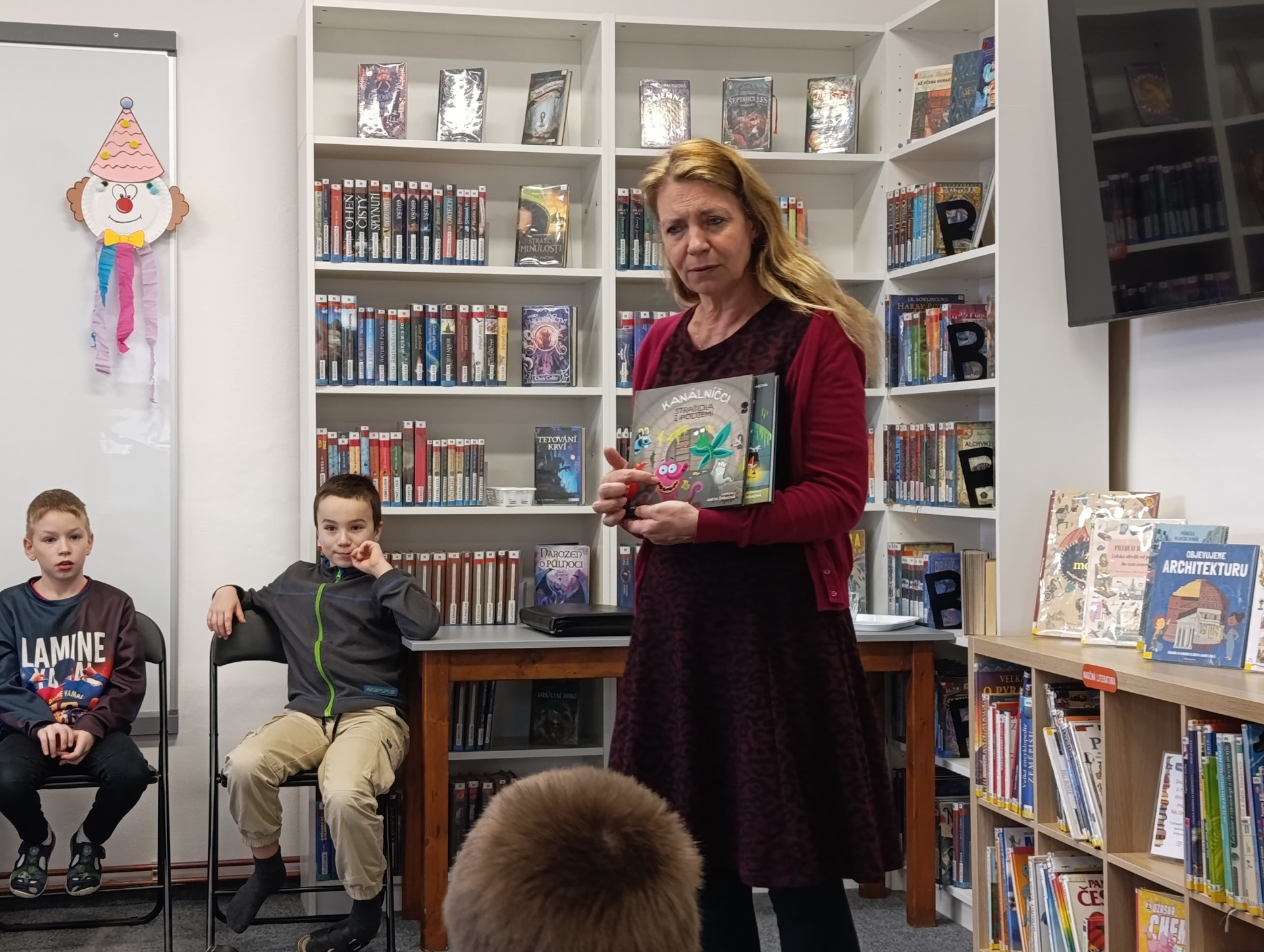 Beseda se spisovatelkou Michaelou Fišarovou